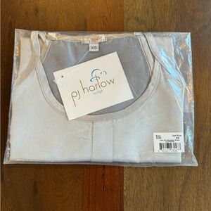 PJ Harlow Silver Lounge Top